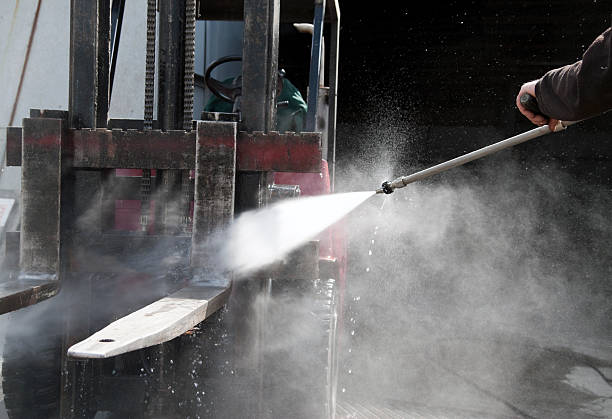 Best Factory Floor Cleaning  in Chesterfield, MO